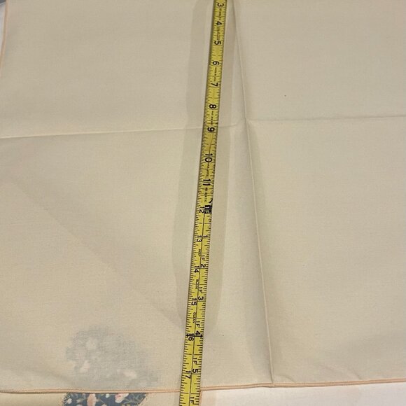 Vintage Cottagecore Quilted Placemats & Napkins – Set of 8 - Picture 6 of 11